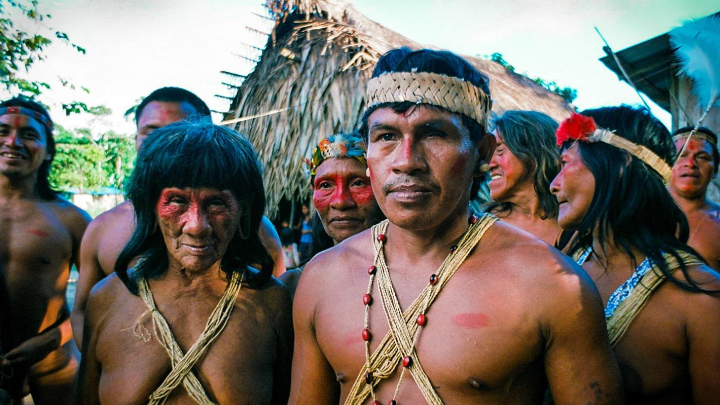 Племена москвы. Эквадор ваорани племя ваорани. Индейцы ваорани Эквадор.